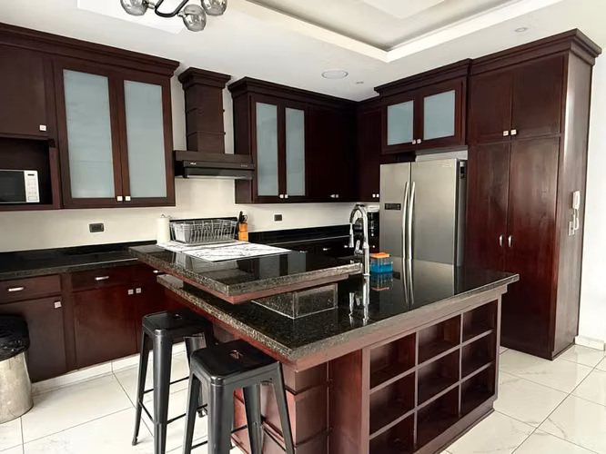 Hermosa casa en venta en Residencial Bosques de Jaragua - Imagen 5
