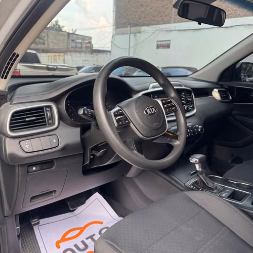 KIA SORENTO 2019 - Imagen 6