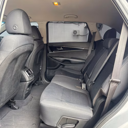 KIA SORENTO 2019 - Imagen 8