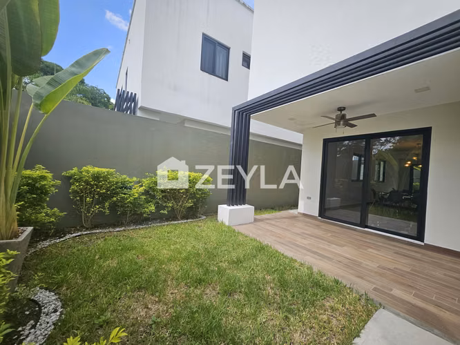 Se Alquila Townhouse Duplex Semi-Amueblado En Bellaria, SPS  - Imagen 11