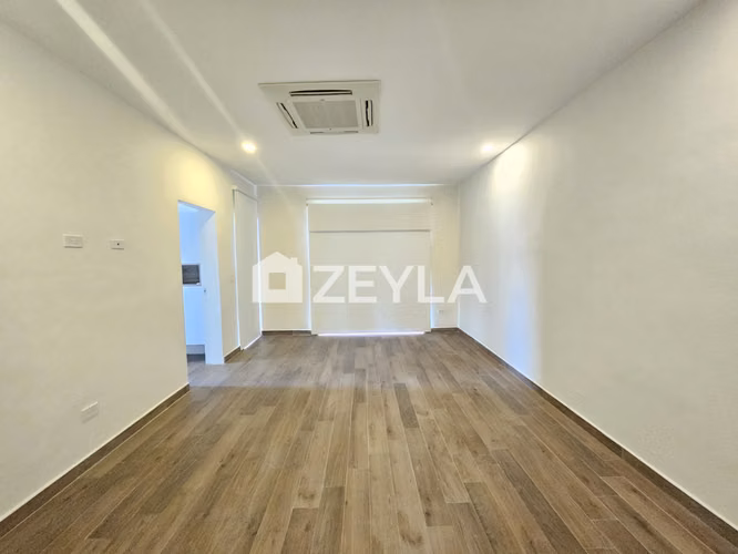 Se Alquila Townhouse Duplex Semi-Amueblado En Bellaria, SPS  - Imagen 17