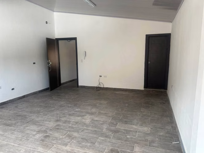 Se Rentan Varios Locales para Oficinas Col. Ruben Dario