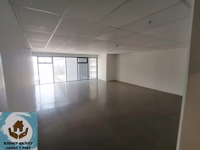 VENDO LOCAL PARA OFICINA EN TORRE MODERNA FRENTE A LA UNAH EN EL BLVD SUYAPA - Imagen 5