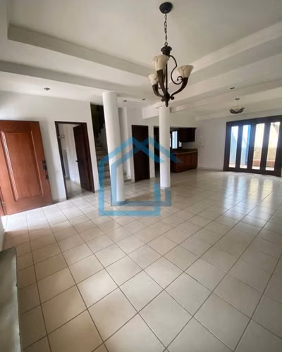 Casa en venta roble oeste circuito cerrado  - Imagen 8