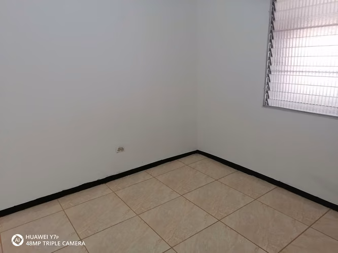 En venta casa peatonal en Residencial Plaza - Imagen 10