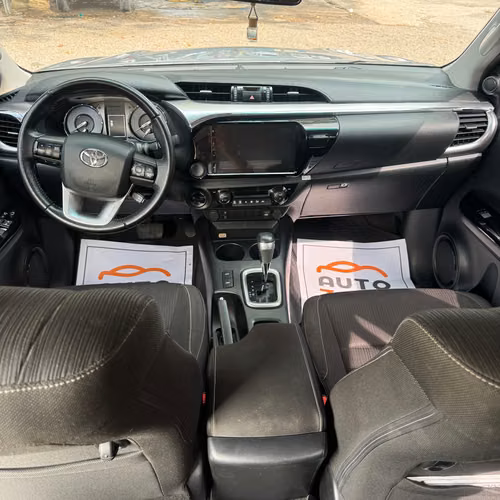 TOYOTA HILUX 2025 SRV - Imagen 7