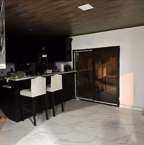 SE VENDE CASA EN BARRIO LAS PALMAS - Imagen 4