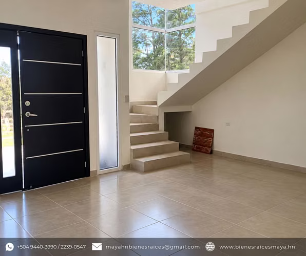 ¡Se vende casa en Valle de Angeles, Francisco Morazán! - Imagen 2