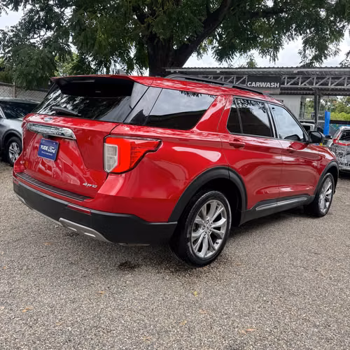 FORD EXPLORER XLT AWD 2022 - Imagen 4