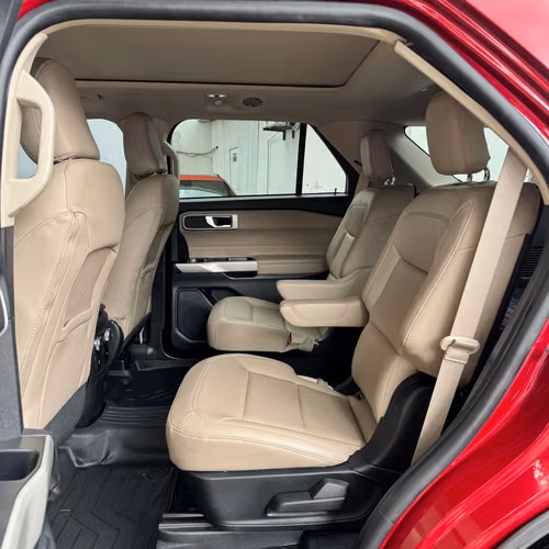FORD EXPLORER XLT AWD 2022 - Imagen 9