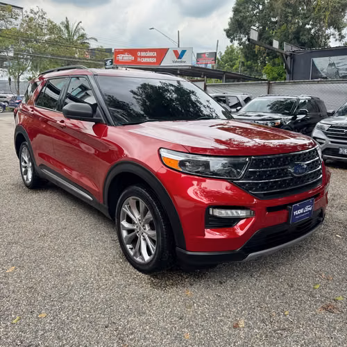 FORD EXPLORER XLT AWD 2022