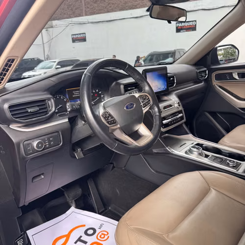 FORD EXPLORER XLT AWD 2022 - Imagen 7