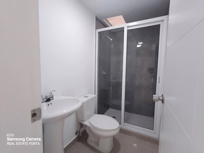 Venta de Hermosa Casa Totalmente Nueva, en la Residencial Portal Las Canarias, en Tegucigalpa.  - Imagen 14