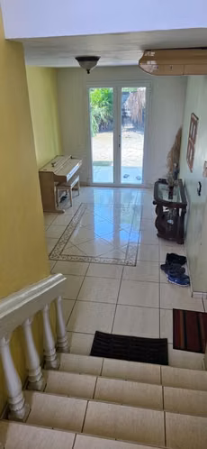 PROPIEDAD FRENTE AL MAR CARIBE — LA CEIBA, HONDURAS