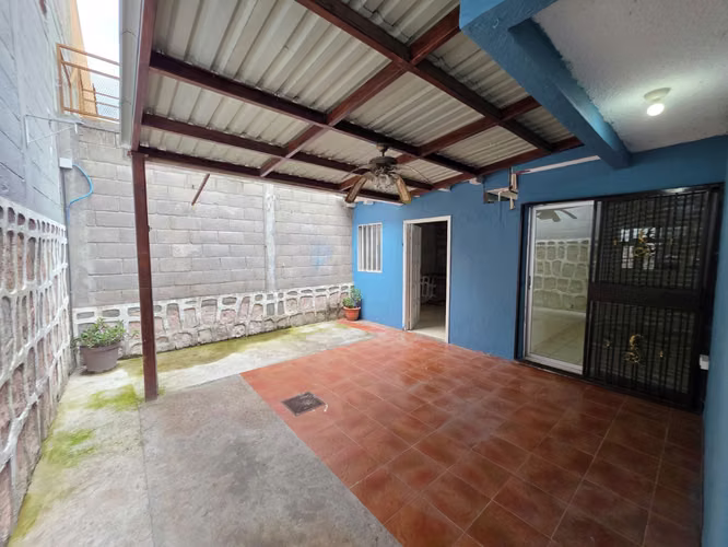 Alquiler de casa en Residencial Santa Cruz  - Imagen 6