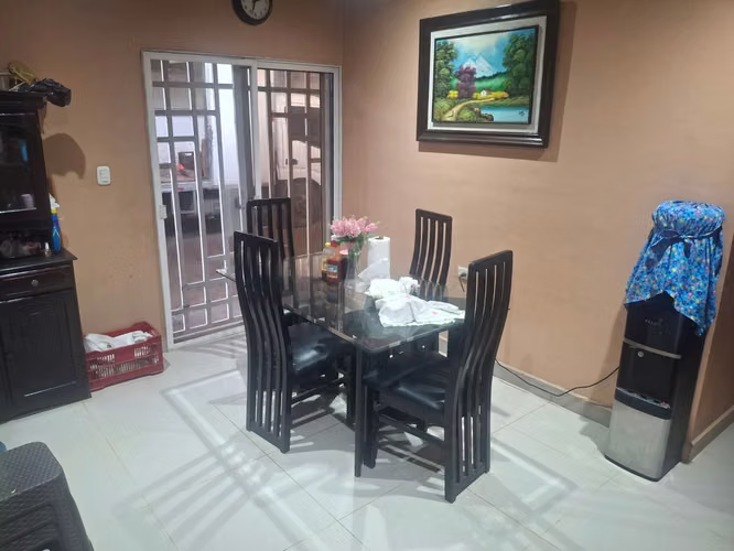 Casa ubicada en barrio Libertad 2 Cuadras al oeste de campo la libertadad