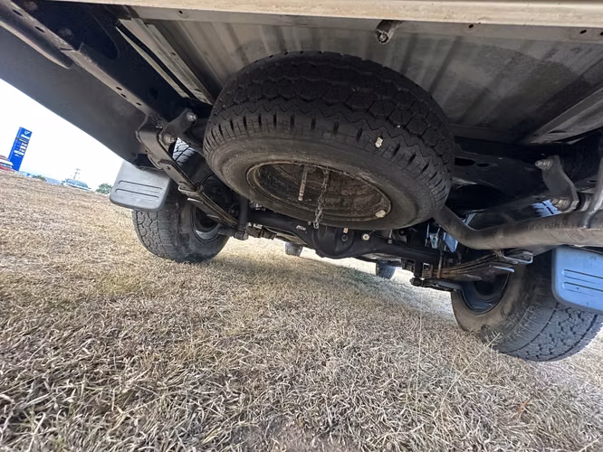 Hilux 2011 4x2 bajito 2.5 