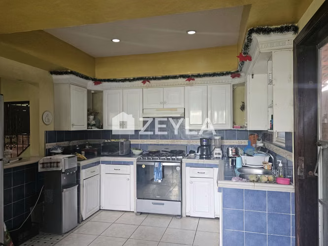 Se Vende Casa En Residencial Los Naranjos, SPS