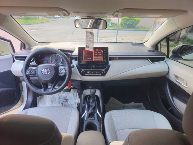 Toyota Corolla Le 2020 - Imagen 3