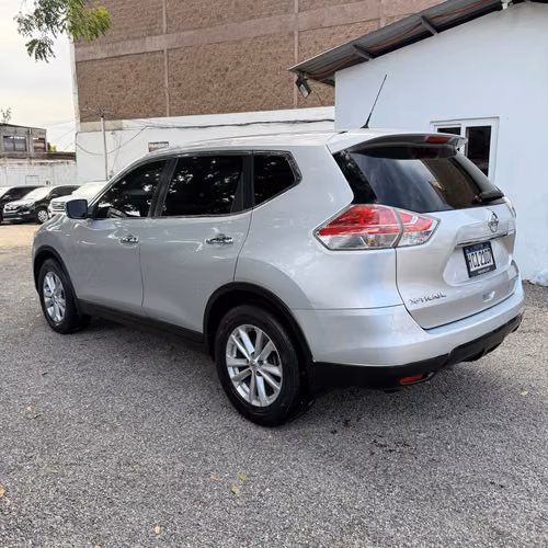 NISSAN XTRAIL 2016 - Imagen 5