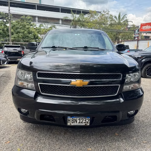 CHEVROLET SUBURBAN 4x4 2012 - Imagen 2