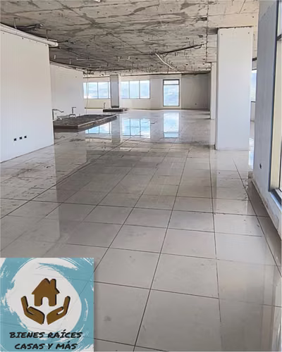VENDO Y ALQUILO UN LOCAL AMPLIO PARA OFICINA EN TORRE METRÓPOLIS - Imagen 3