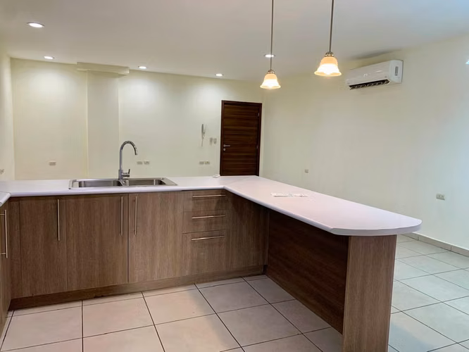 VENTA APARTAMENTO 2 HABITACIONES EN CONDOMINIO LAS MARGARITAS, LA HUMUYA  - Imagen 2