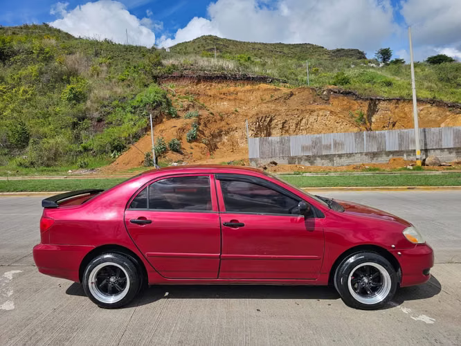 Toyota Corolla Papeles en regla  año 2008  - Imagen 4