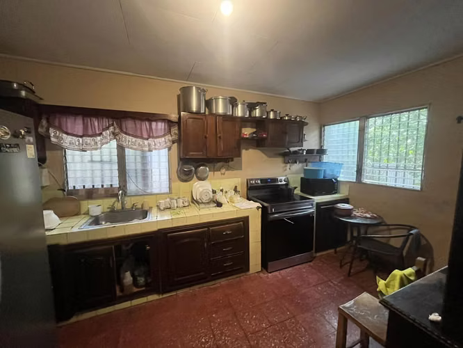 Se Vende Casa Col. Alameda - Imagen 5