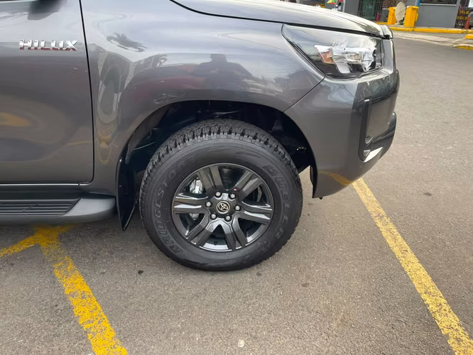 Venta de auto nuevo Toyota Hilux de Agencia 2026