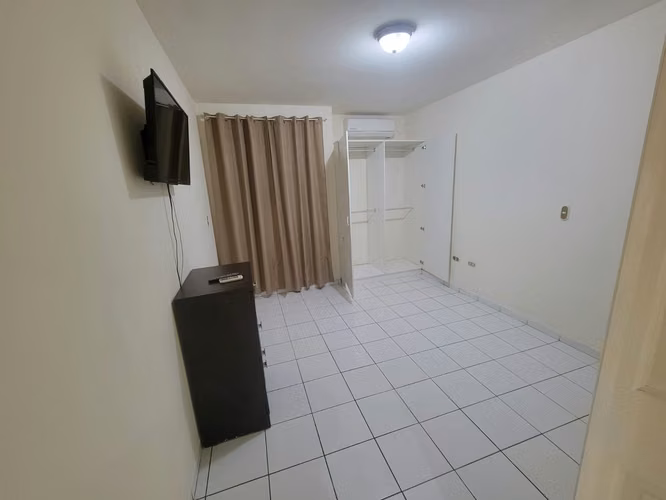Res.Lomas del Guijarro/FULL AMUEBLADO/Edificio con vigilancia privada las 24/7/1 Hab+Parqueo+Patio - Imagen 10