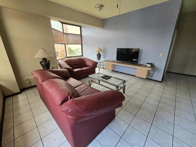 Lomas del Guijarro/FULL AMUEBLADO/Edificio con vigilancia privada 24/7/3 Hab+2.5 Baños+Area social - Imagen 2