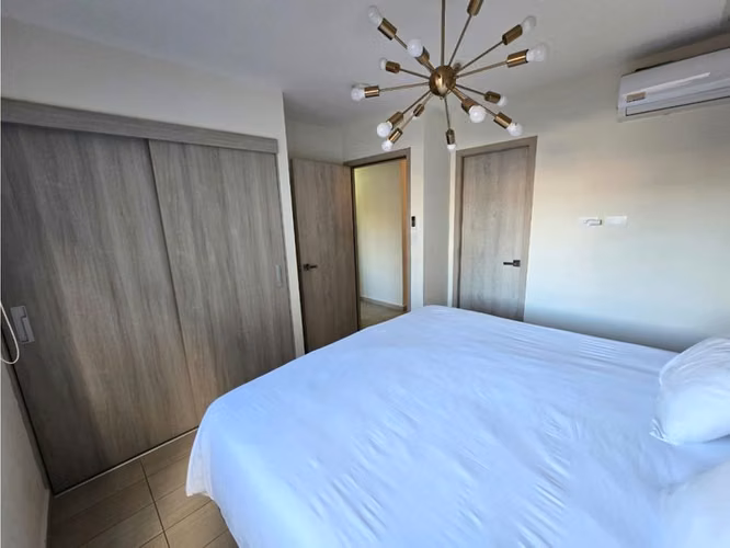 Torre en Res.San Ignacio/FULL AMUEBLADO,A ESTRENAR/Centrico,Moderno,3 Hab+2 Parqueos - Imagen 12