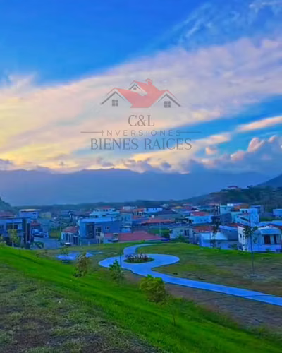 Se Vende Terreno en Altos de Valencia - Imagen 5