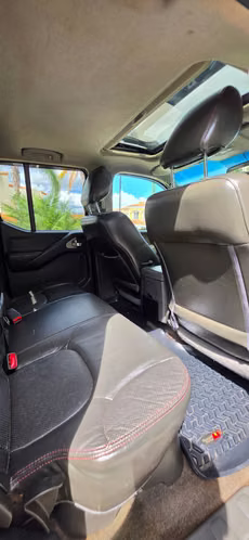 Nissan Frontier Pro-4x 2012 recién ingresado 4x4 cuero full lujo Quemacoco  - Imagen 9
