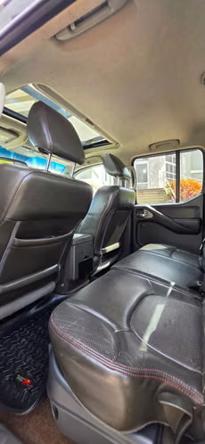 Nissan Frontier Pro-4x 2012 recién ingresado 4x4 cuero full lujo Quemacoco  - Imagen 7