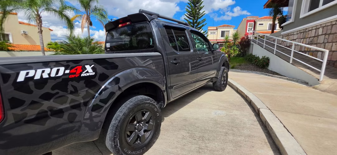 Nissan Frontier Pro-4x 2012 recién ingresado 4x4 cuero full lujo Quemacoco  - Imagen 20