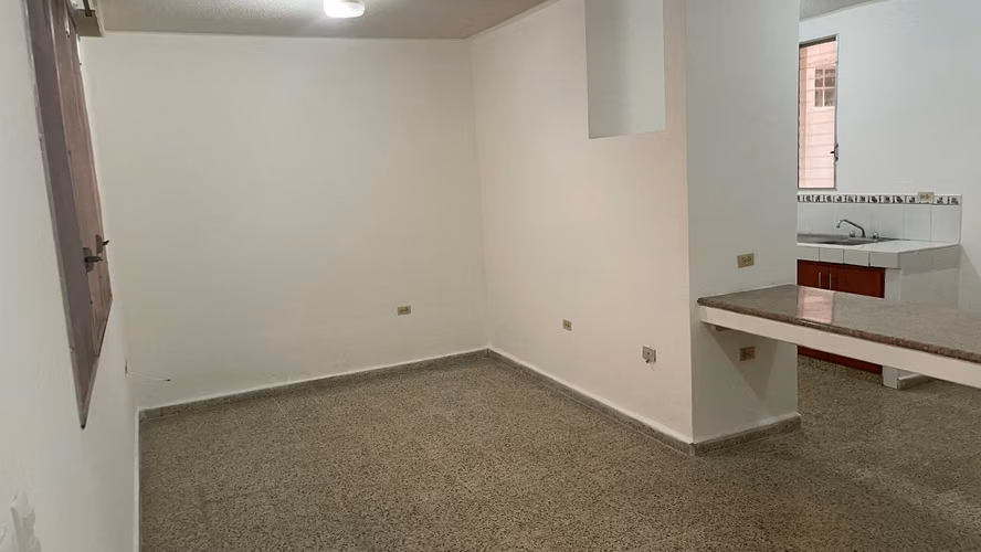 Alquiler de Cómodo Apartamento en Paseo Tres Caminos | 2 Habitaciones y Estacionamiento - Imagen 6