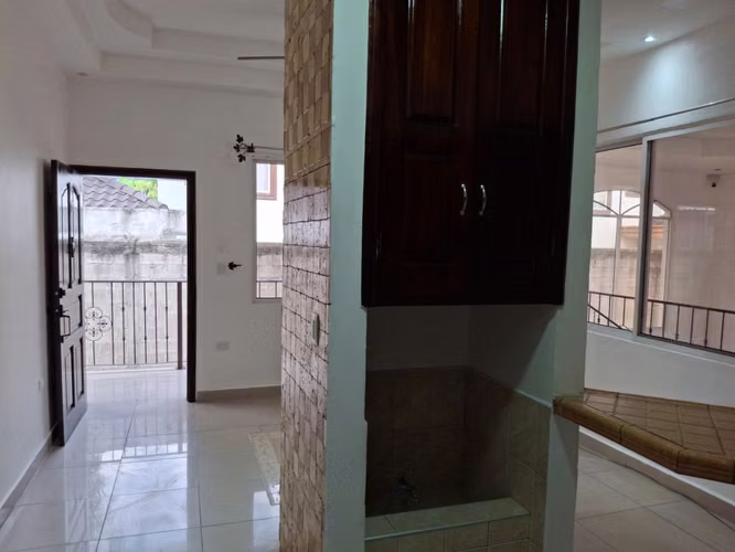 APARTAMENTO EN EXCLUSIVA RESIDENCIAL - Imagen 4