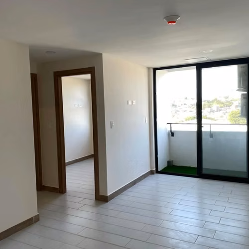 Comodo y moderno apartamento en alquiler. - Imagen 5
