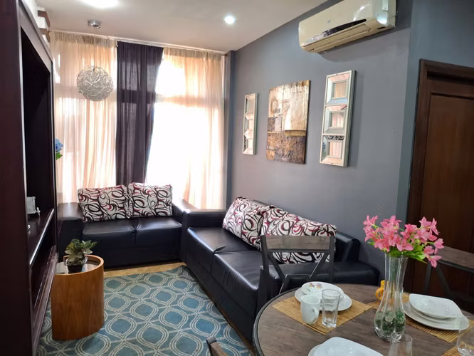 SE ALQUILA APARTAMENTO AMUEBLADO CIRCUITO PRIVADO