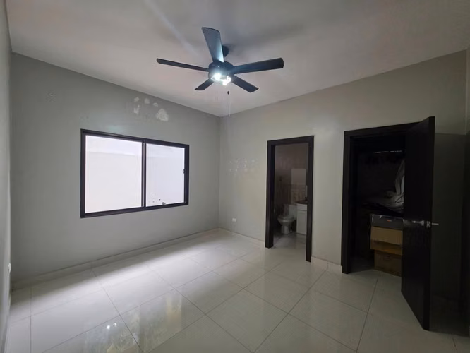 Se Vende Amplia Casa en Sector Colonia Moderna  - Imagen 6