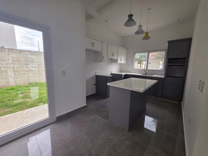 Se Vende Casa en Res. Rancho Tara - Imagen 12