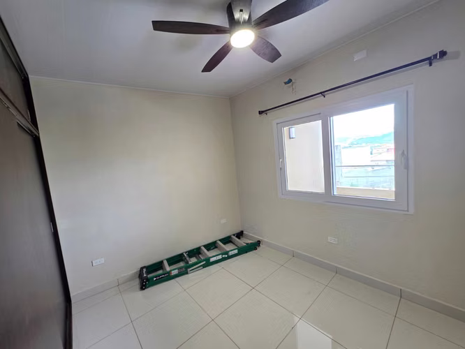 Alquiler de apartamento en Residencial Las Uvas  - Imagen 10
