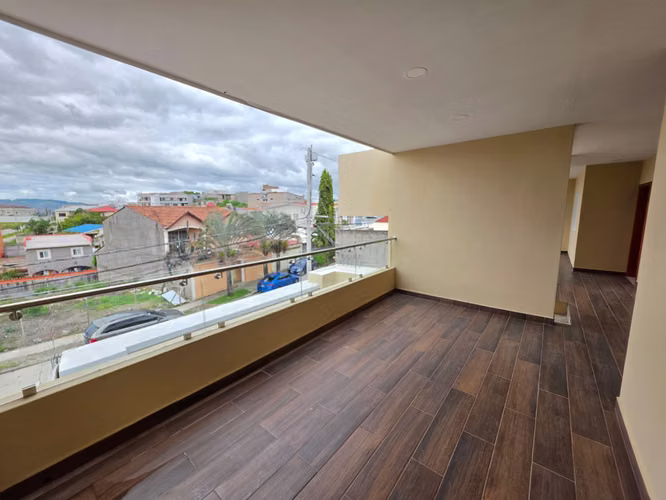 Alquiler de apartamento en Residencial Las Uvas  - Imagen 2