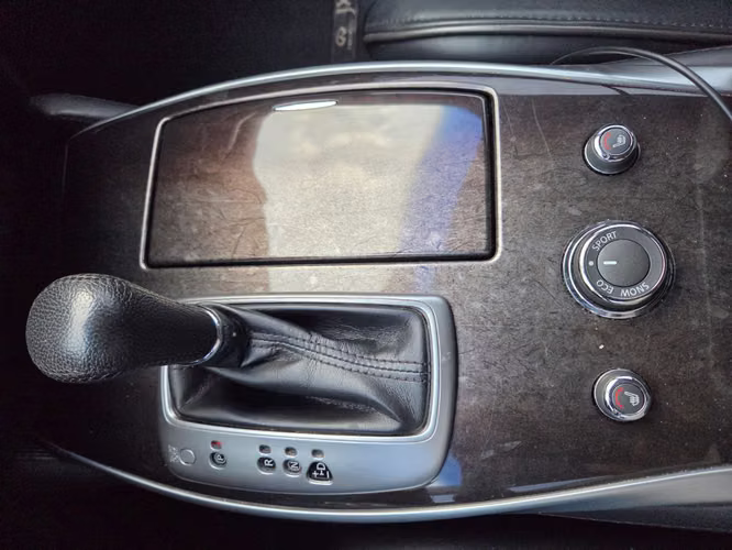 Infiniti JX35