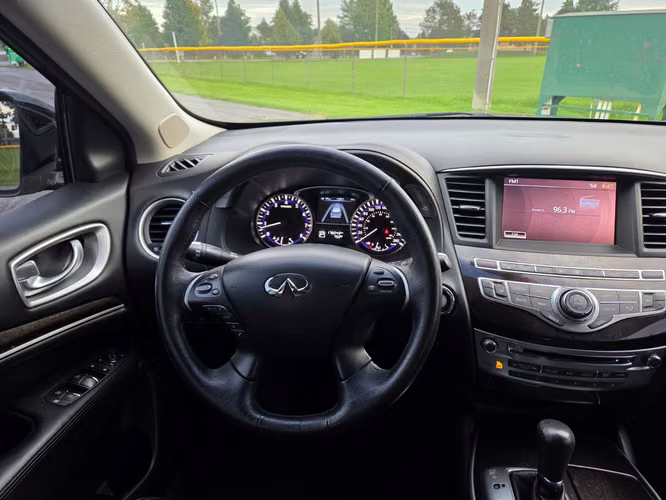 Infiniti JX35