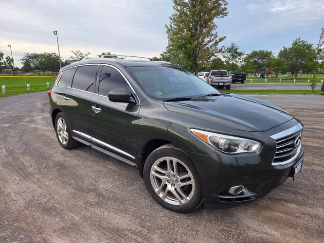 Infiniti JX35