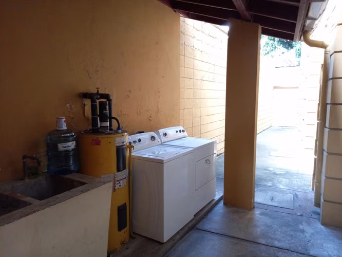 APARTAMENTO AMUEBLADO EN JARDINES DEL VALLE - Imagen 12