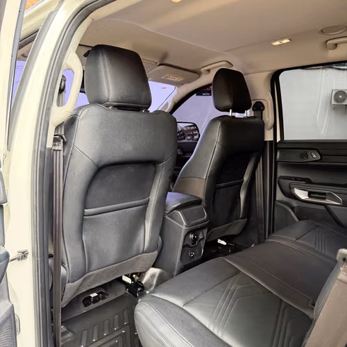 FORD EVEREST TREND 2024